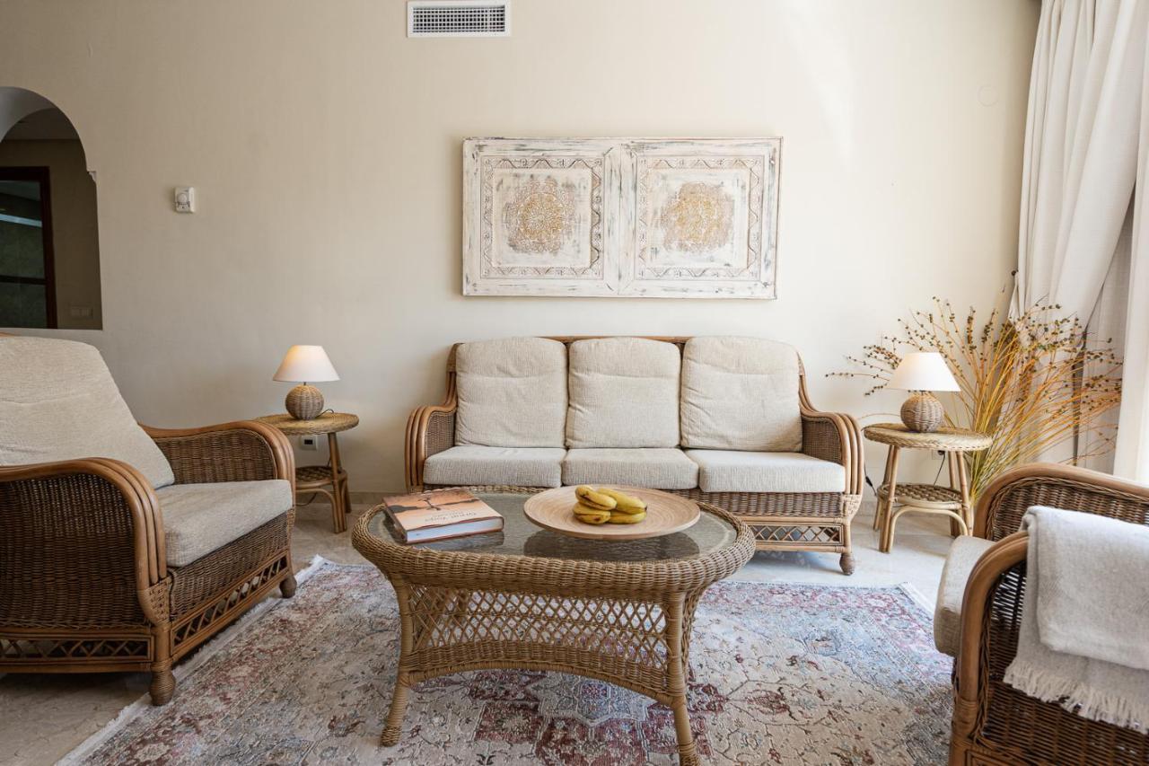 Costalita Beach Apartment Estepona Buitenkant foto