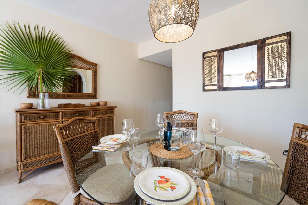 Costalita Beach Apartment Estepona Buitenkant foto